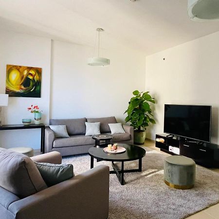 Beautiful Apartment With Amazing Sea Views Dubai Exteriör bild