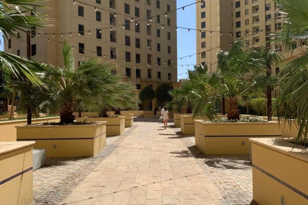 Beautiful Apartment With Amazing Sea Views Dubai Exteriör bild